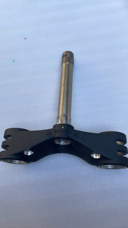12-19 Ducati Panigale 1299S 1299 Bottom Lower Triple Steering Tree Clamp 3423068