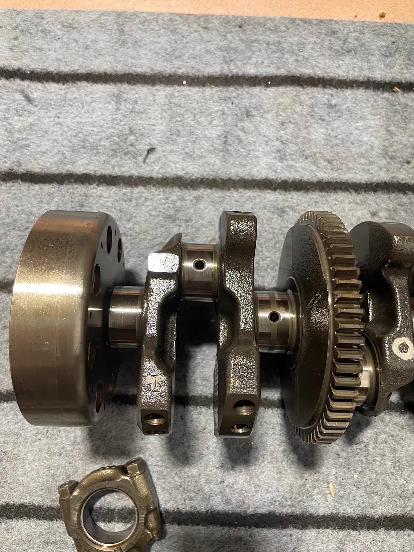 11-18 Kawasaki Ninja ZX10R Crank Crankshaft with Flywheel Rotor Rod