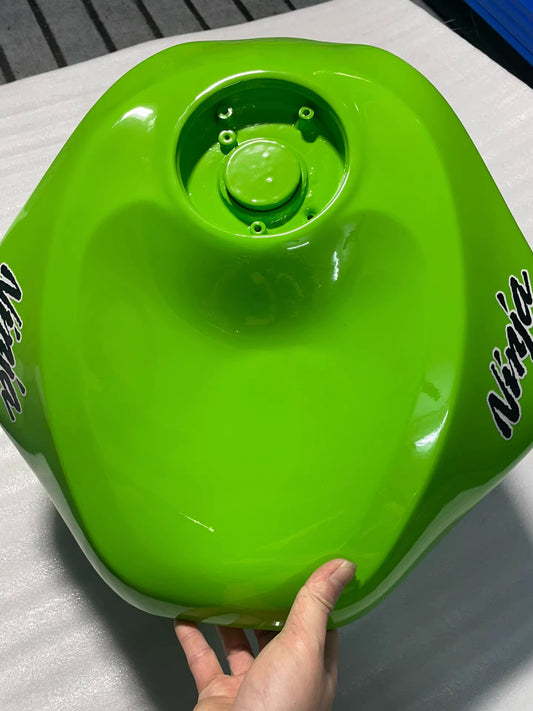 13-18 Kawasaki Zx6r 636 Fuel Gas Tank Repainting