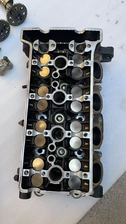 06-18 Yamaha YZF-R6 Cylinder Head Valves and Camshafts